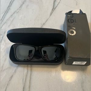 Revo Cove Black Sunglasses, NWT (unisex)